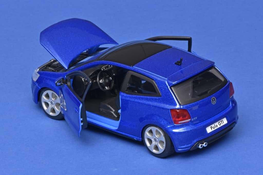 124 BBurago Volkswagen Polo GTI achter