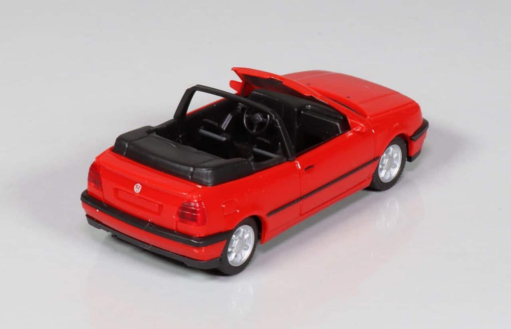 187 Herpa Volswagen Golf III Cabrio achter