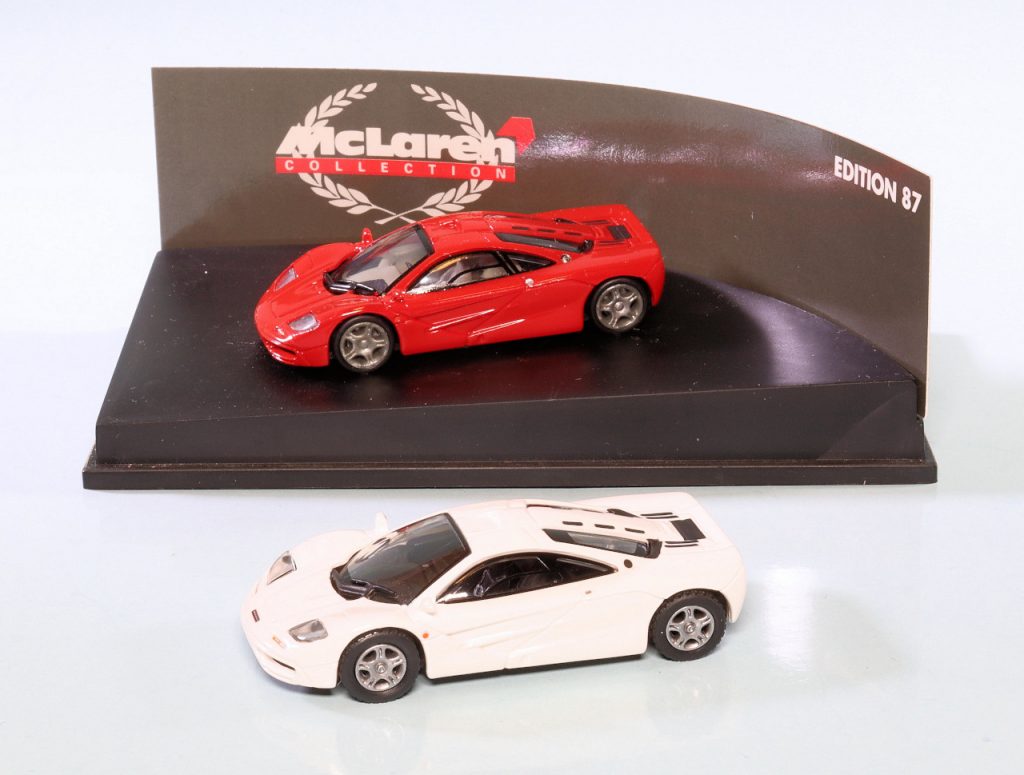 187 Minichamps McLaren F1 met model jaren negentig