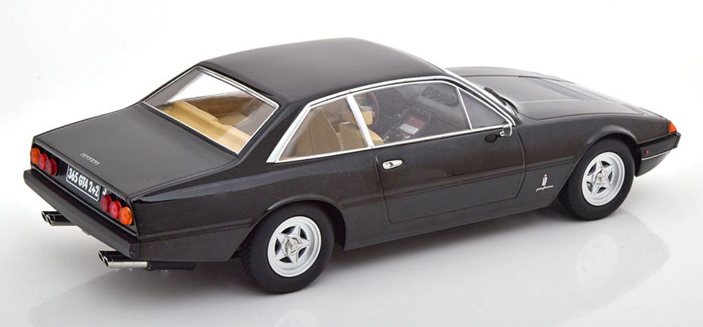 118 KK Scale Ferrari 365 GT4 2+2 (1972) achter
