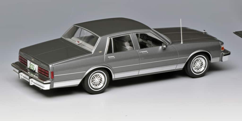 118 MCG Chevrolet Caprice (1987) achter