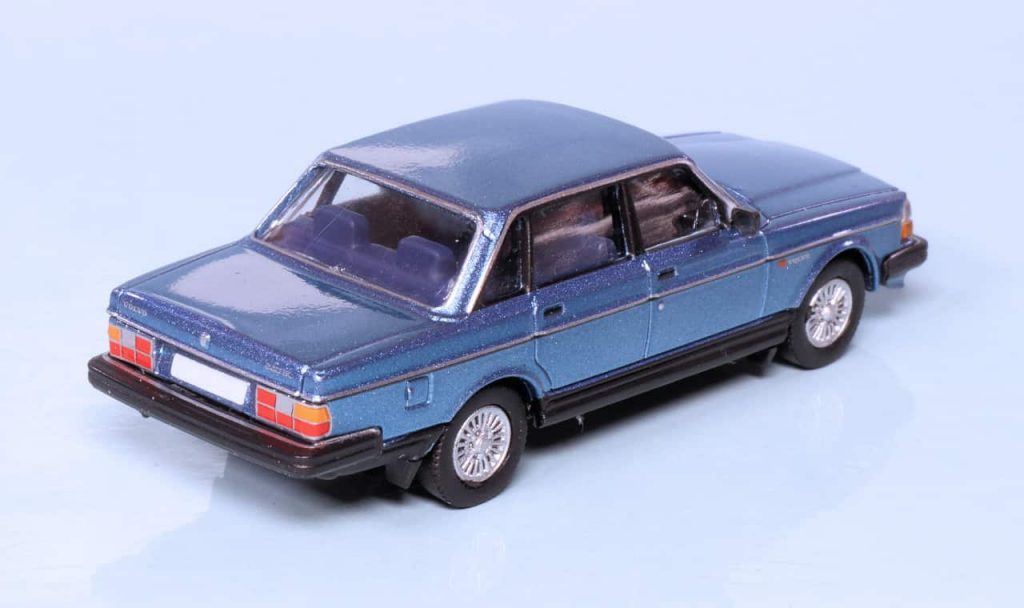 187 PCX87 Volvo 240 achter