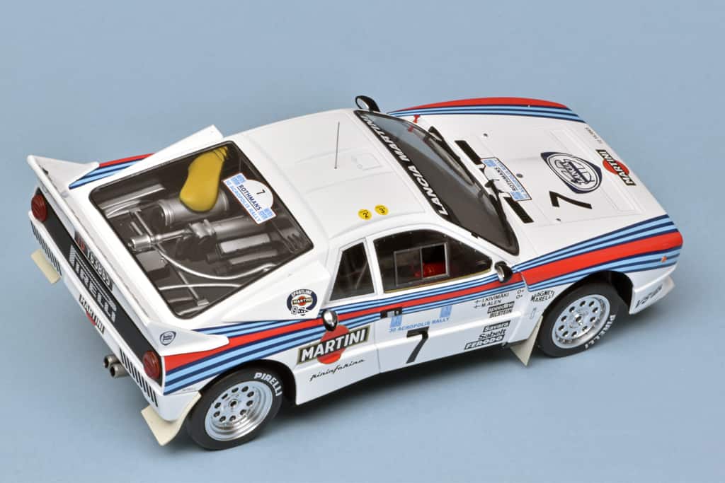 118 Ixo Lancia 037 Rally Akropolis (1983) Alen + Kivmaki boven