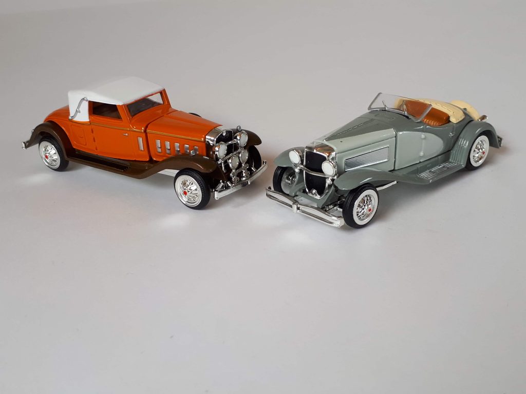 1;64 Racing Champions Cadillac & Duesenberg 1