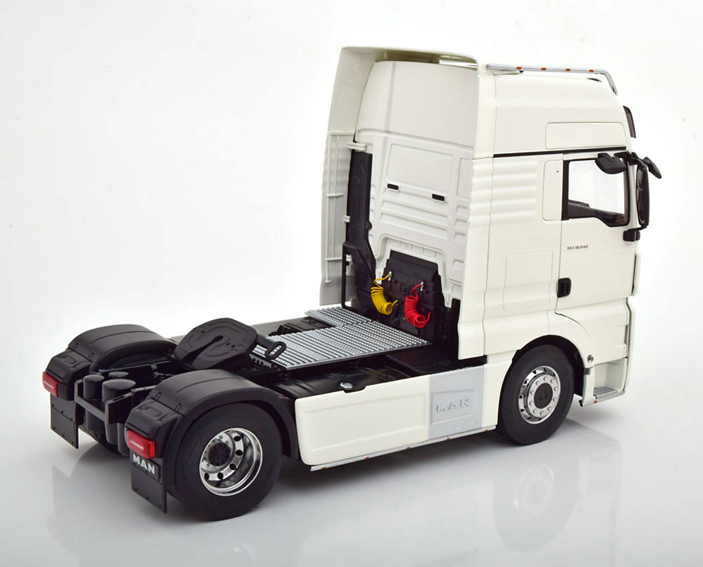 118 Premium ClassiXXs MAN TGX XXL wit