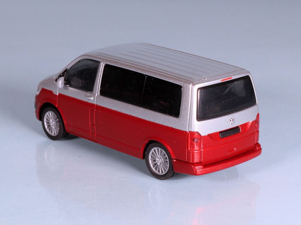 187 Rietze Volkswagen T6 BiColor achter