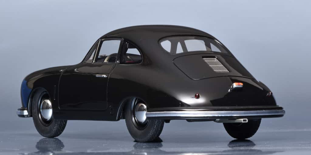18Schuco ProR-Porsche 356 Gmünd Coupé_a