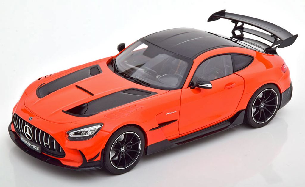 118 Norev Mercedes-AMG GT BlackSeries C190 (2020)