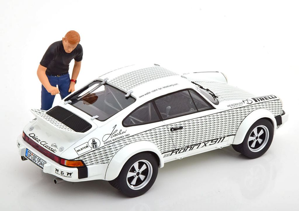 118 Schuco ProR Porche 911 + Rohrl x 911 achter