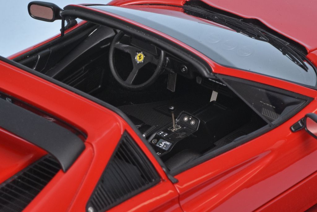 18BBR-Ferrari 208 GTS turbo 1983_3