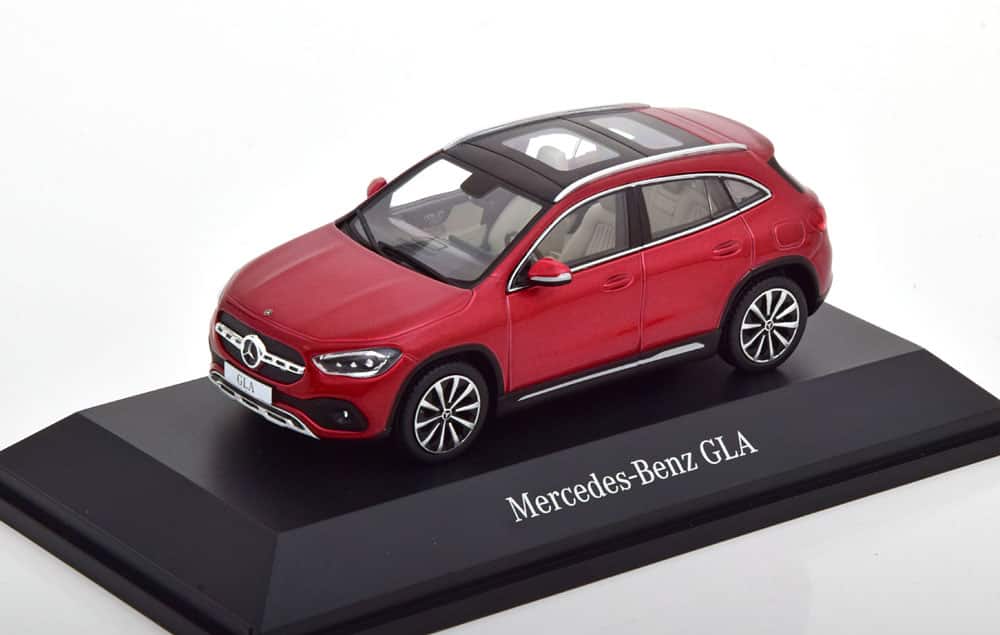 spark mercedes gla