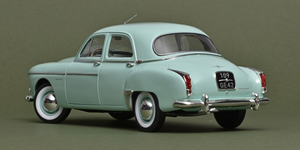 118 Norev Renault Fregate (1959) achter