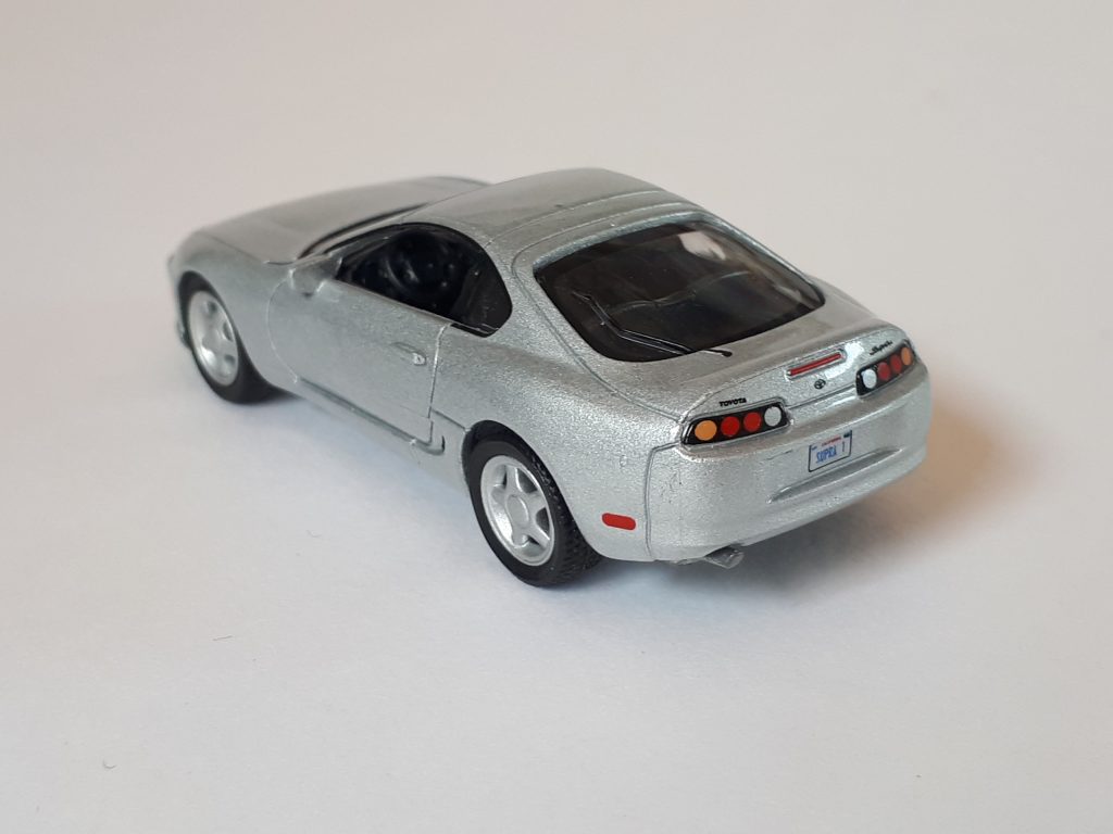 1;64 Auto World Toyota Supra 3
