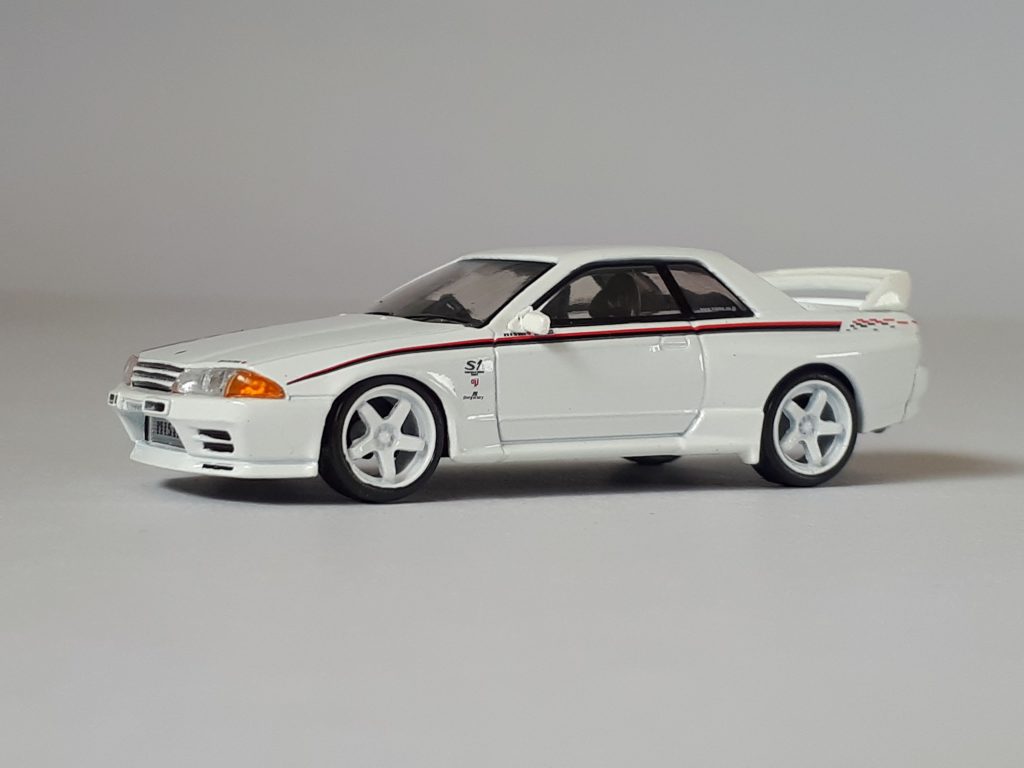 1;64 MiniGT Nissan Skyline GT-R Nismo S-Tune 1