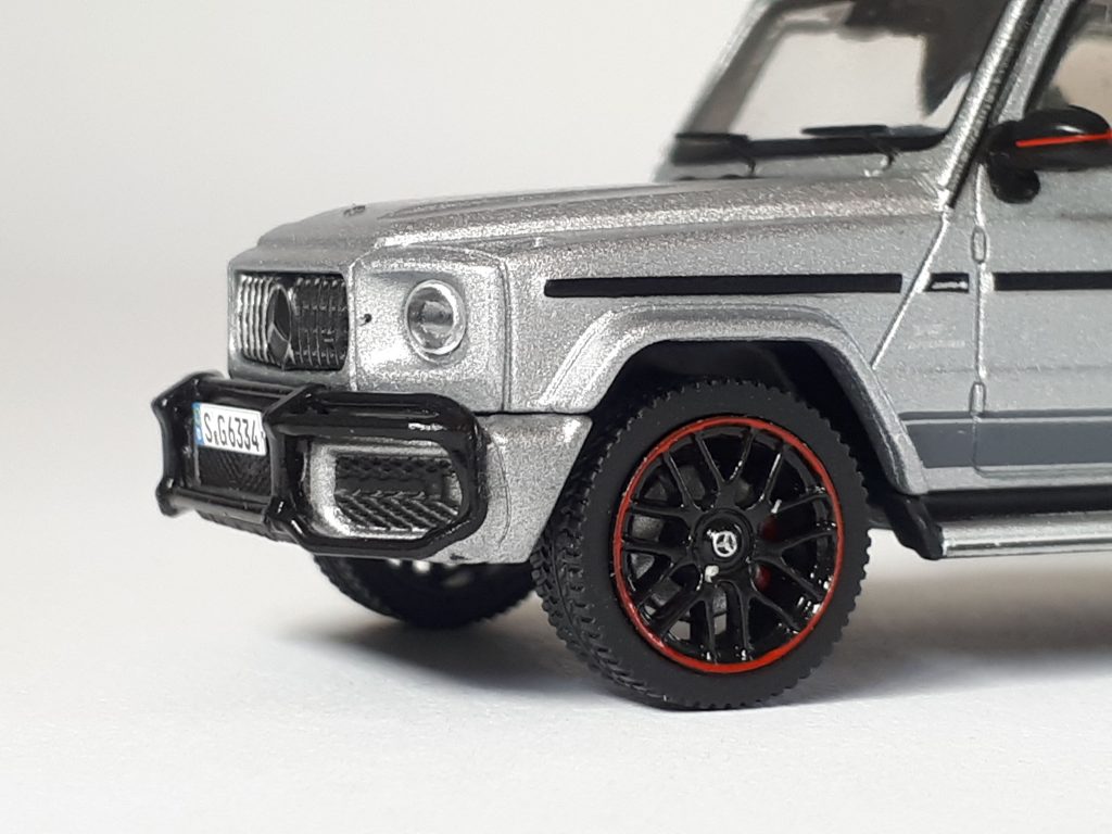 1;64 Tarmac Mercedes-AMG G 63 3