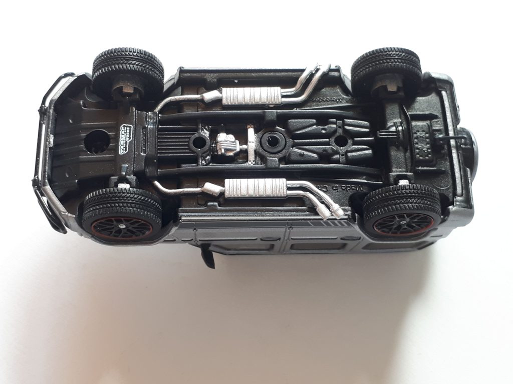 1;64 Tarmac Mercedes-AMG G 63 5