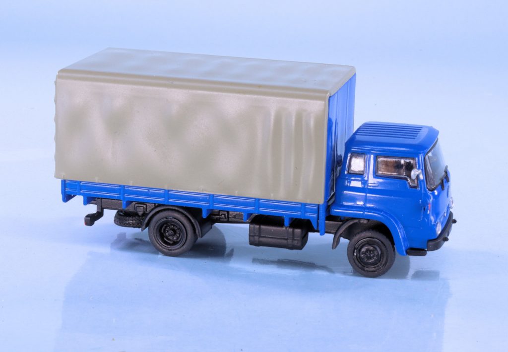 187 Brekina Bedford TKrechts