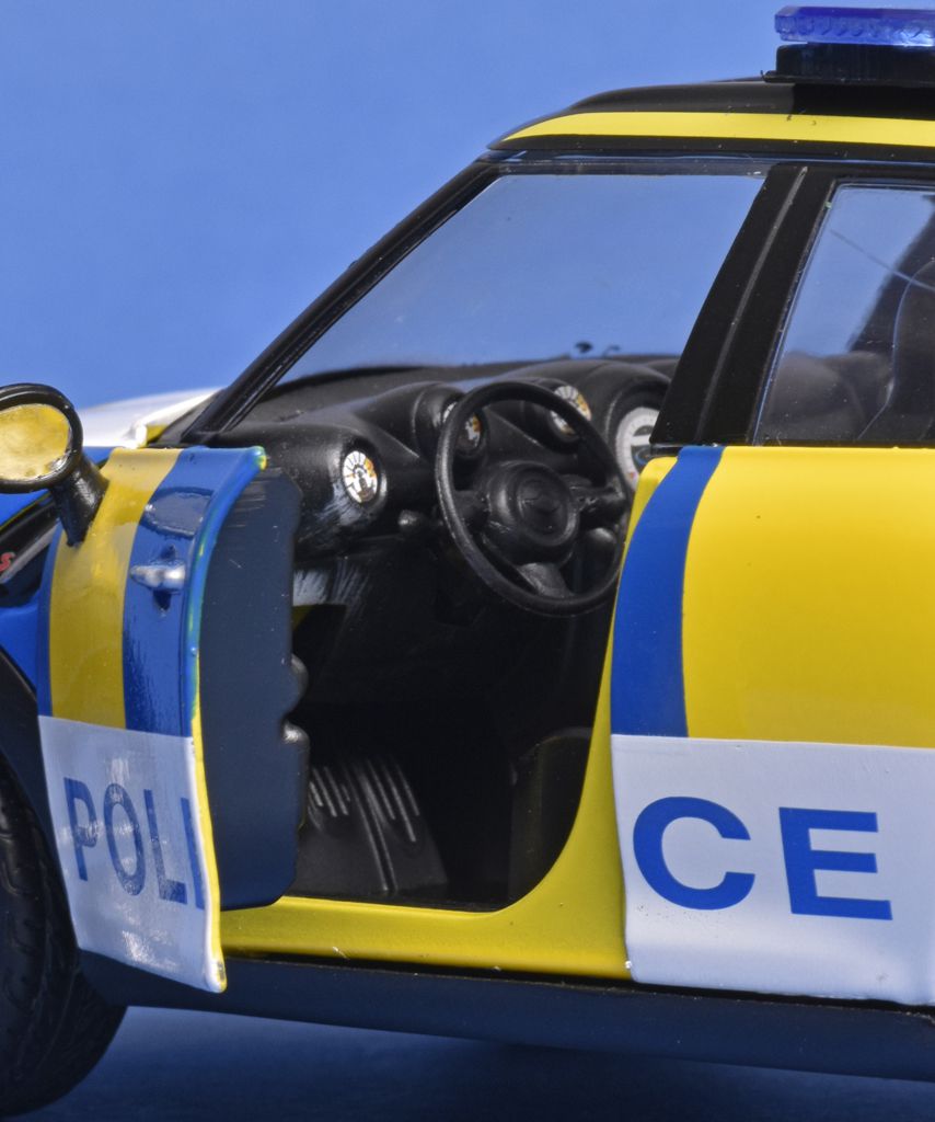 24MotorM-Mini Cooper S Countryman UK police_4