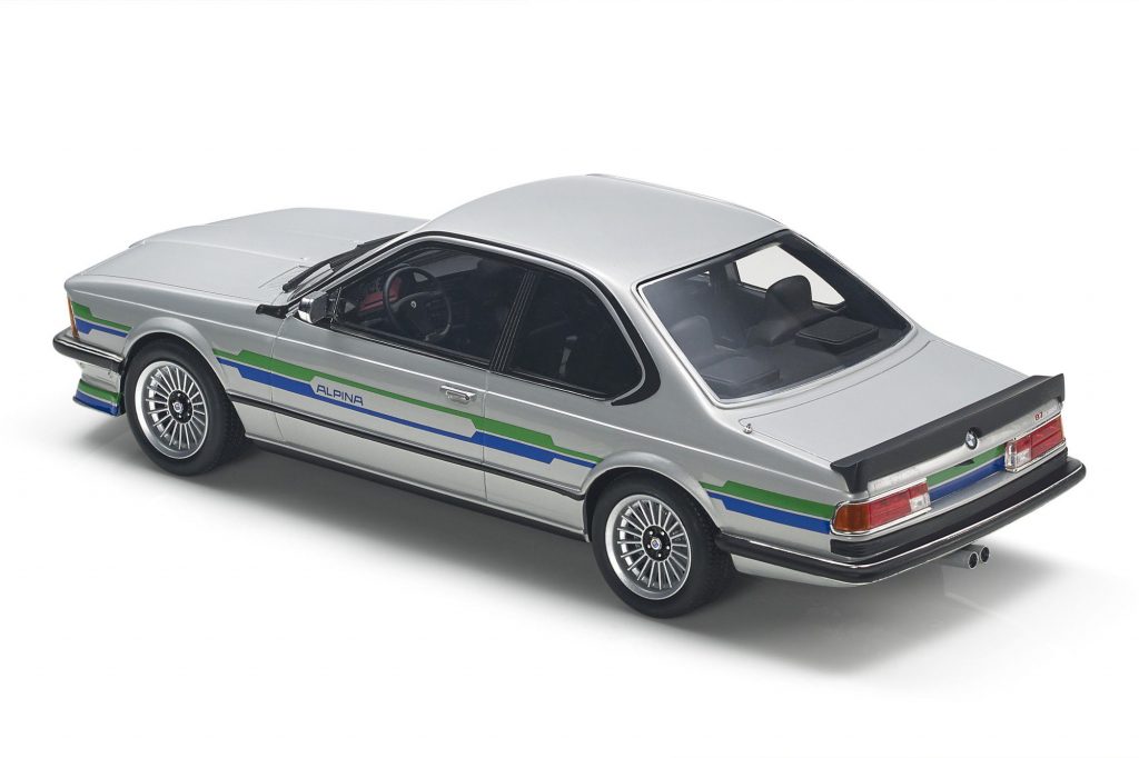 43TopMarques_BMW-Alpina-b7-silver-with-color-stripes_TM43-07E (2)