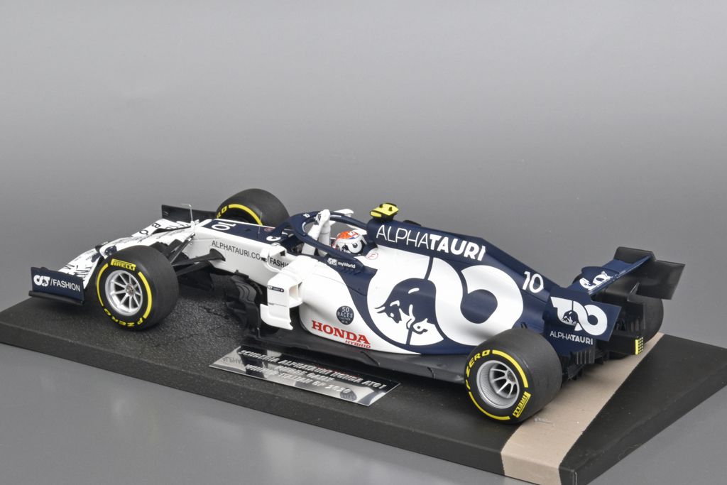 118 Minichamps AlphaTauri-Honda AT01 (2020) achter