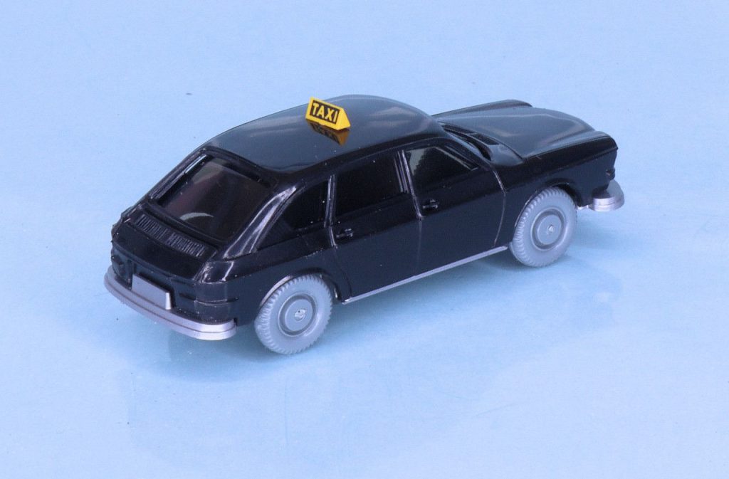 187 PMS Wiking-Verkehrsmodelle nr99 Volkswagen 411 Taxi achter