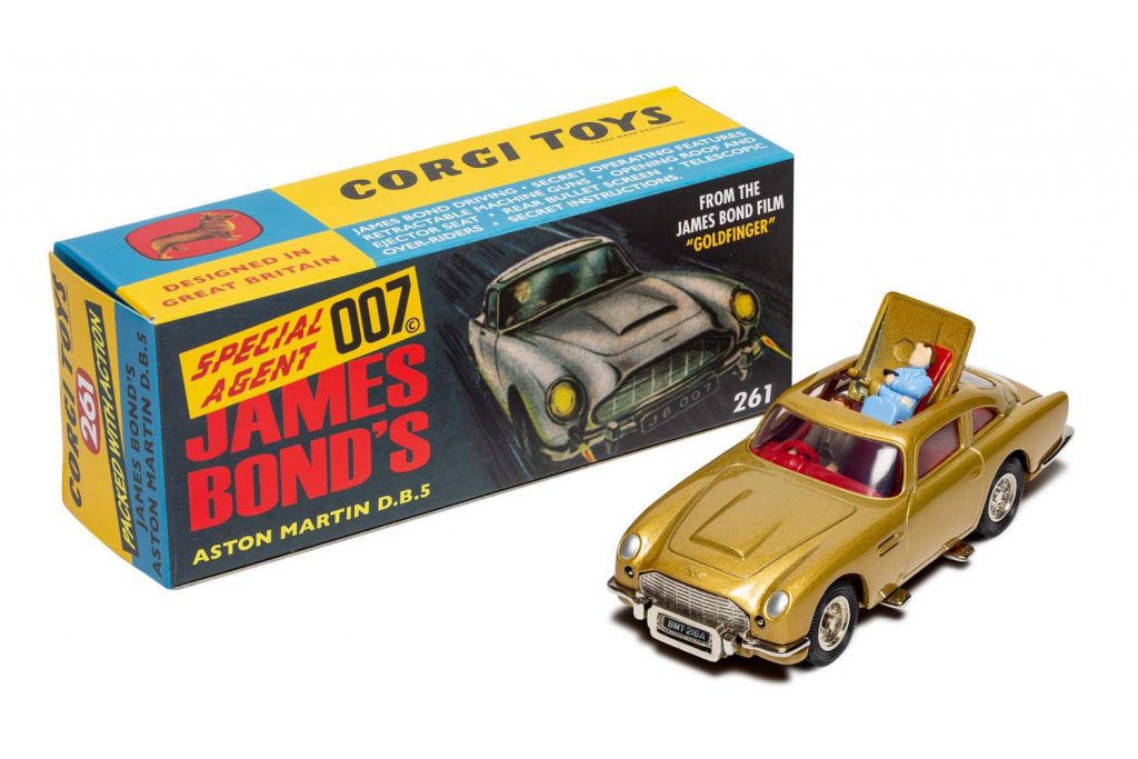 46Corgi_james-bond-aston-martin-db5_rt26101 (1)