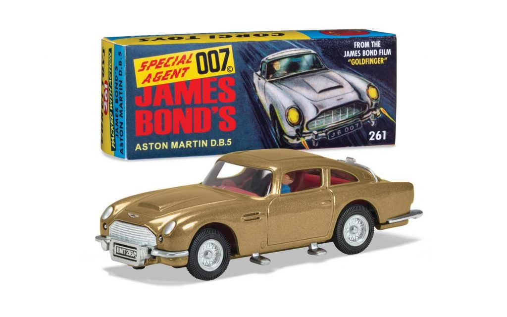 46Corgi_james-bond-aston-martin-db5_rt26101 (5)