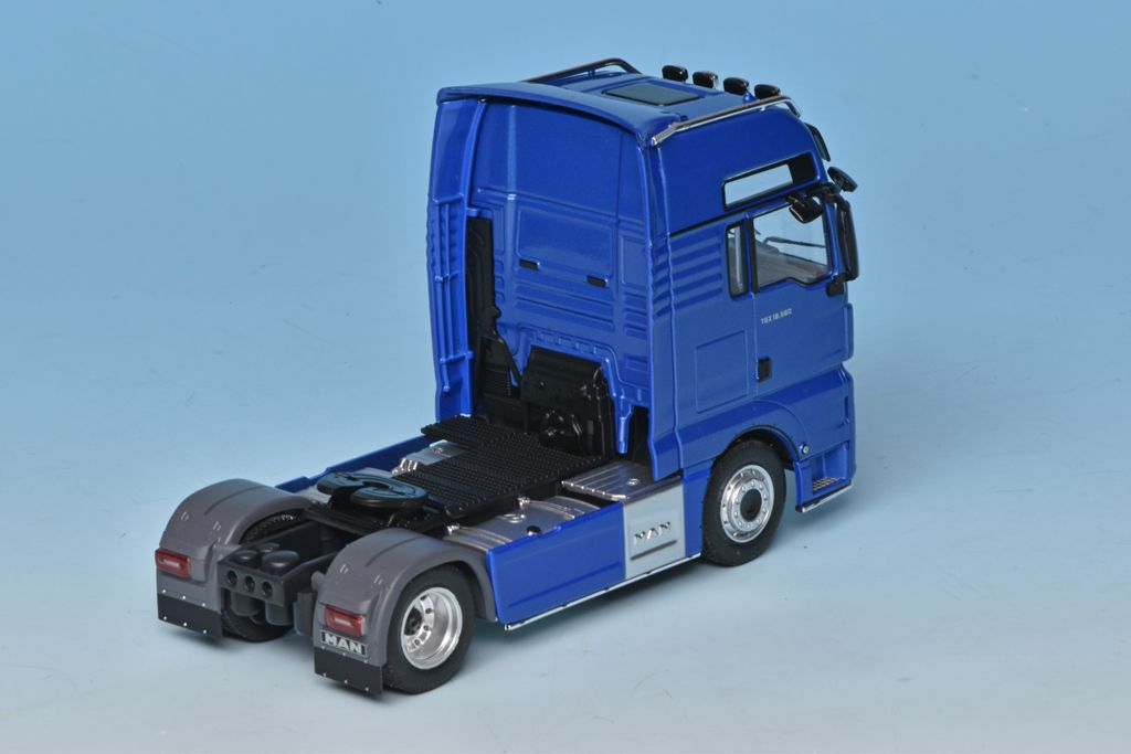 IXO MAN TGX XXL 2