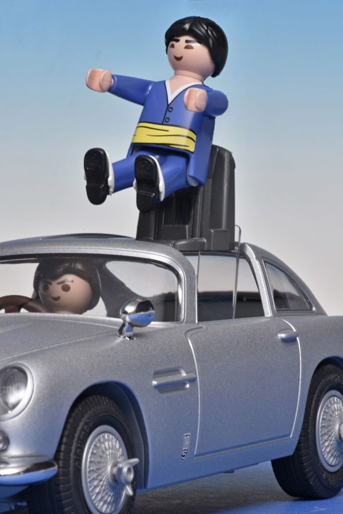 18playmobil-AM DB5 Goldfinger-4