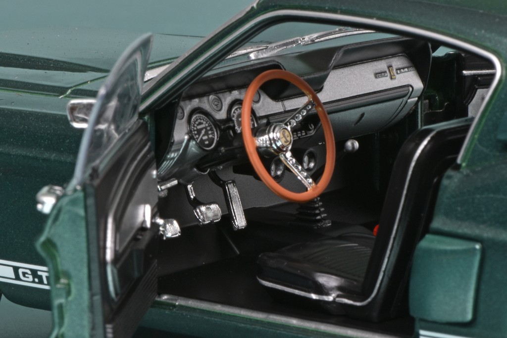 18solido-Ford Mustang GT500 1967-3
