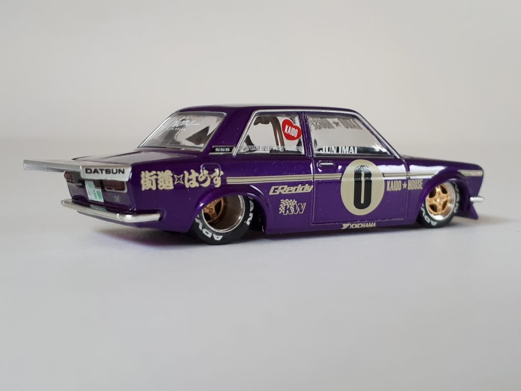 1;64 Mini GT Datsun 510 3