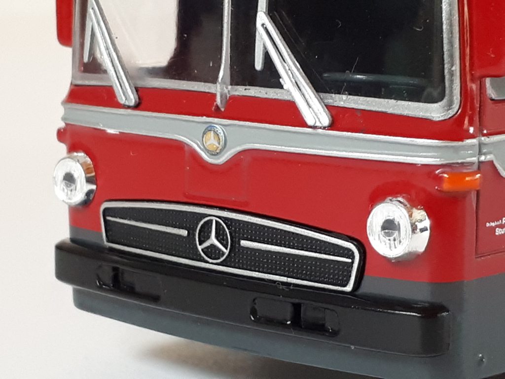 1;64 Schuco Mercedes-Benz O317 Porsche Transpoter 8