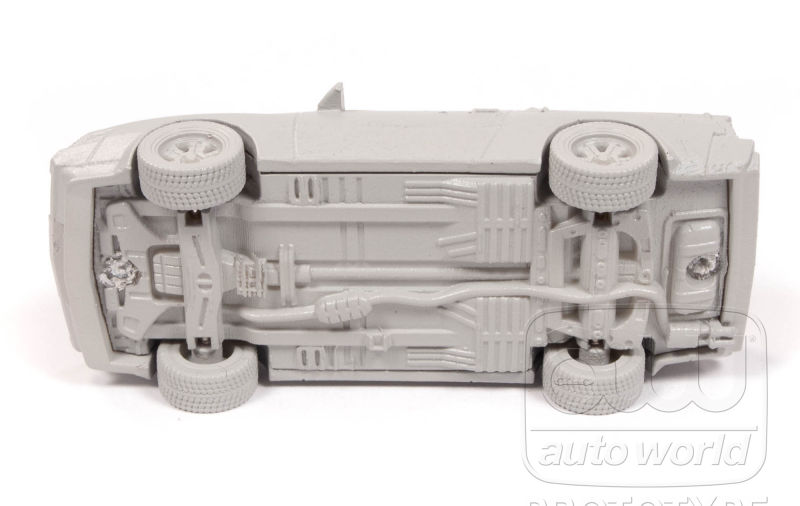 1;64 Auto World Mitsubishi Starion 4