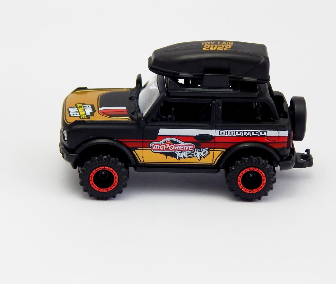 3-inch Majorette Ford Bronco 3
