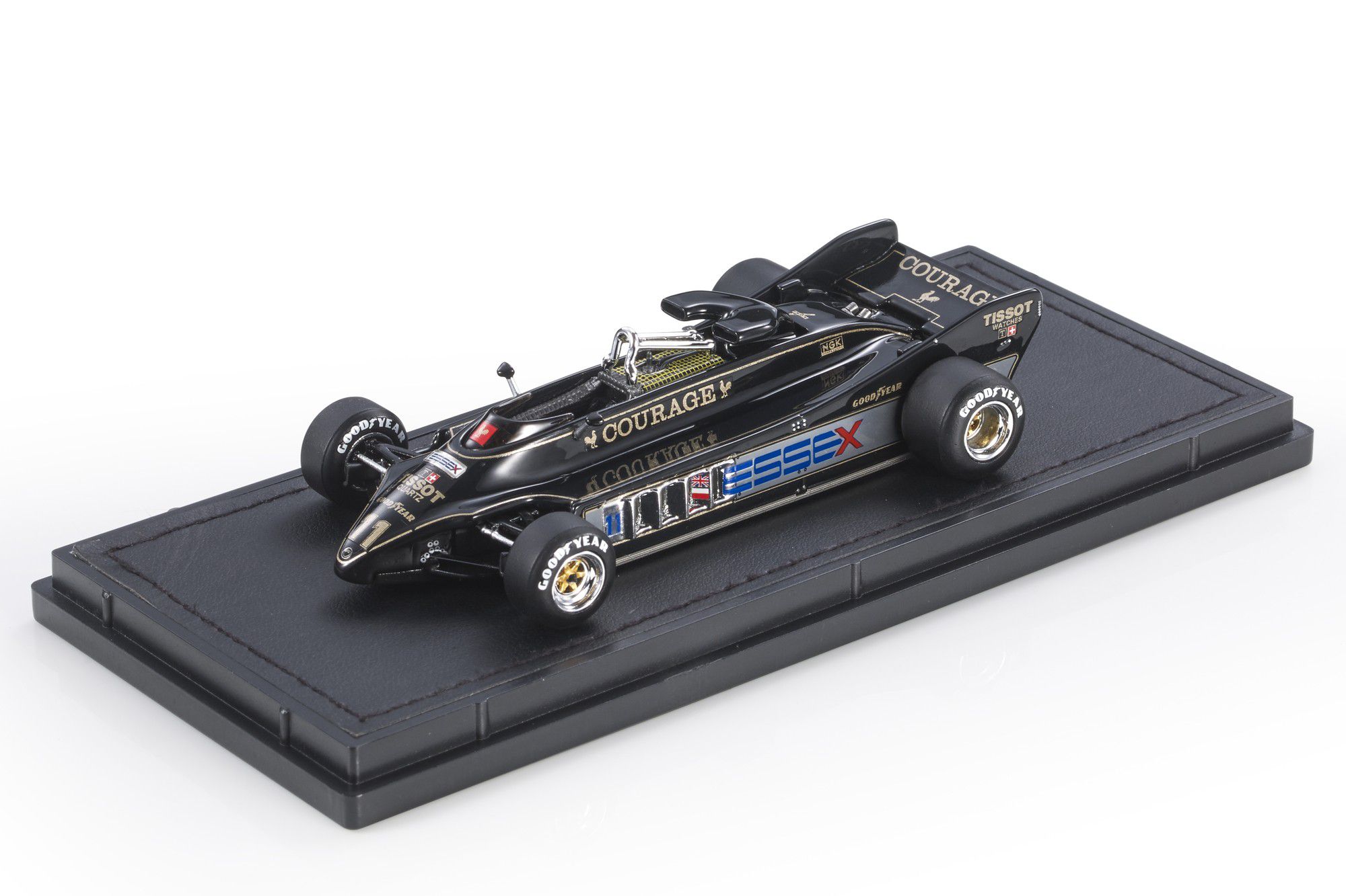 43GPReplicas_lotus-88b-lotus-88b-elio-de-angelis-nr-11-GP43-027A-02