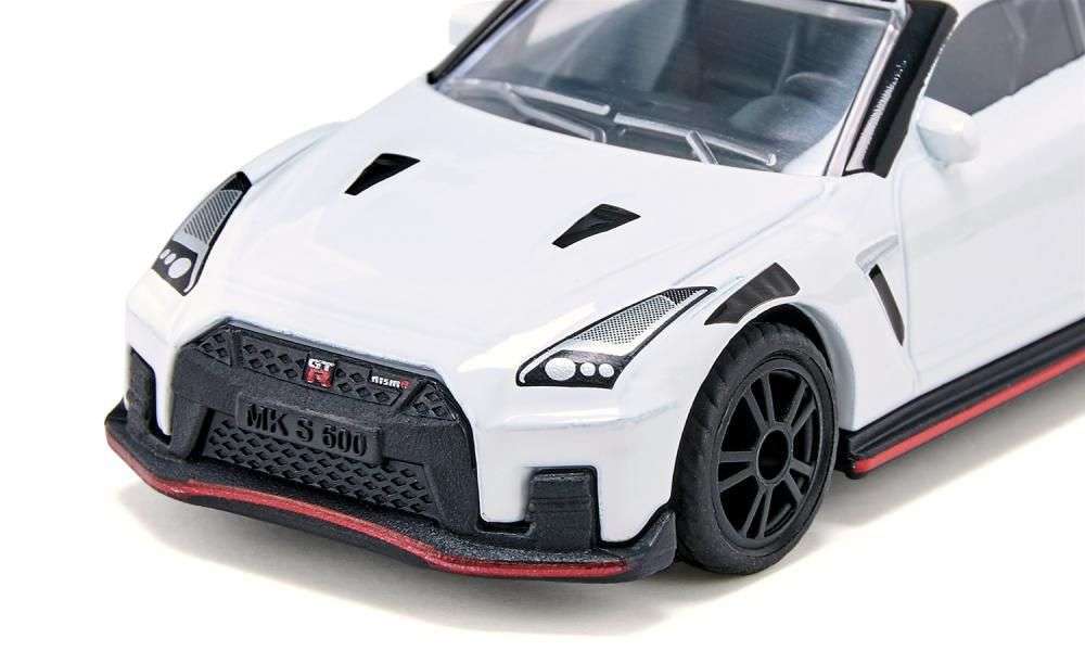 155 SIKU Nissan GT R Nismo 2