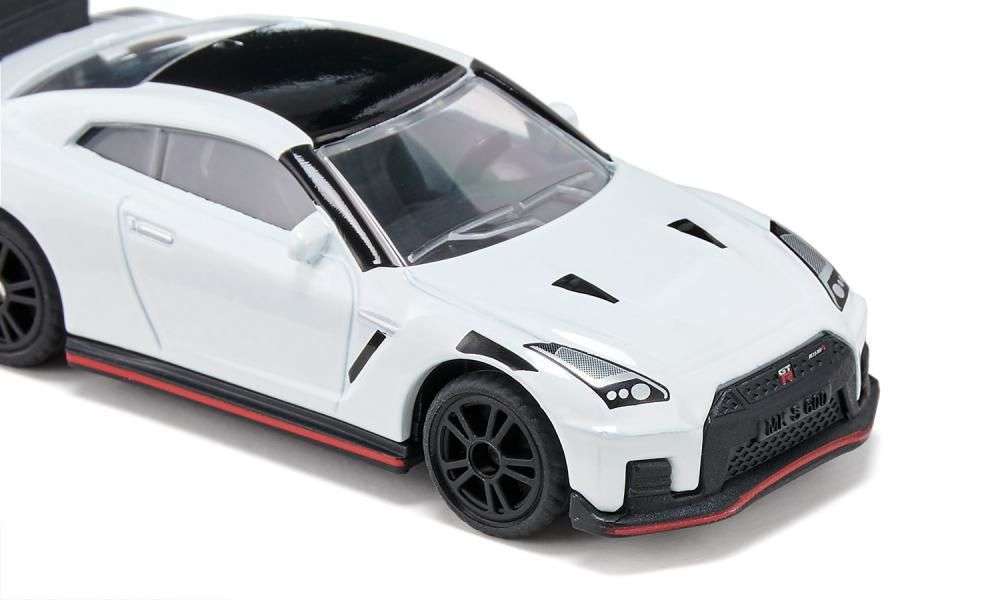 155 SIKU Nissan GT R Nismo 5