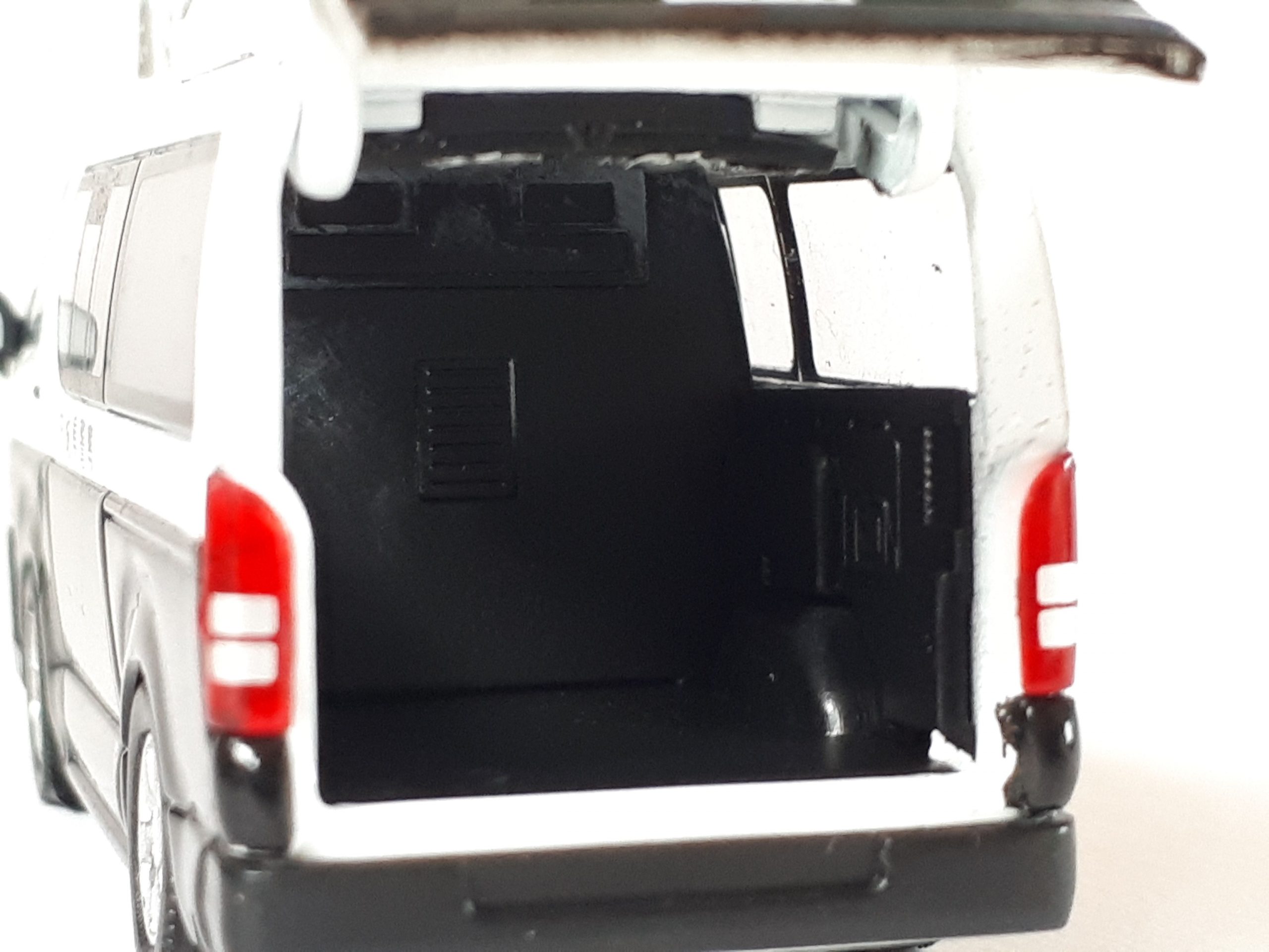 1;64 Era Car Toyota HiAce 3