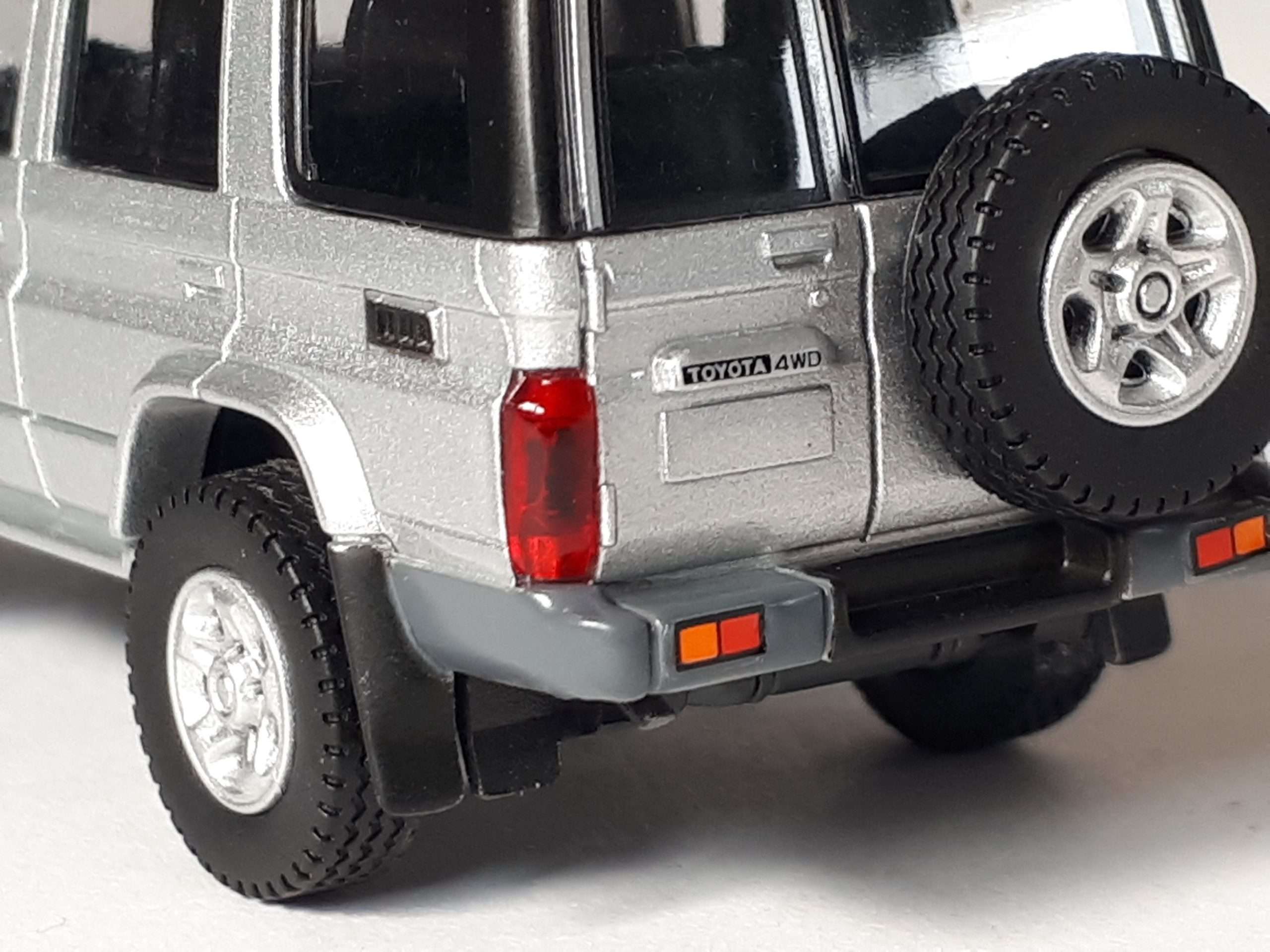164 Para64 Toyota Land Cruiser 6
