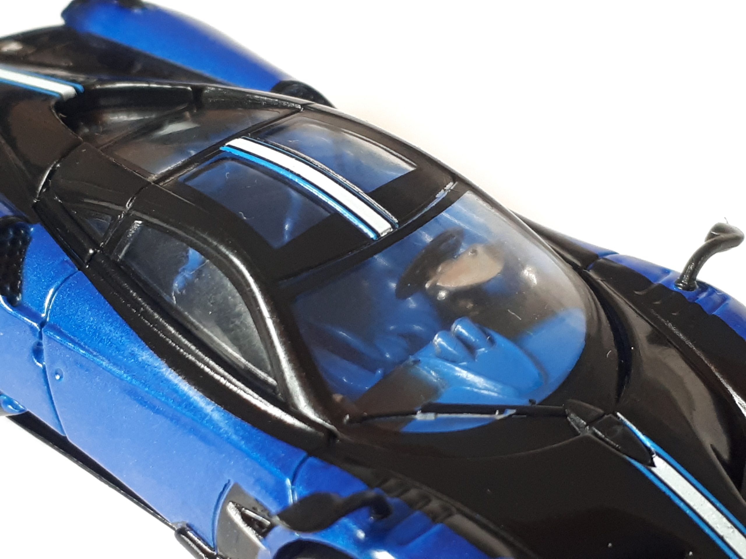 1;64 Tarmac Pagani Huayra BC 3