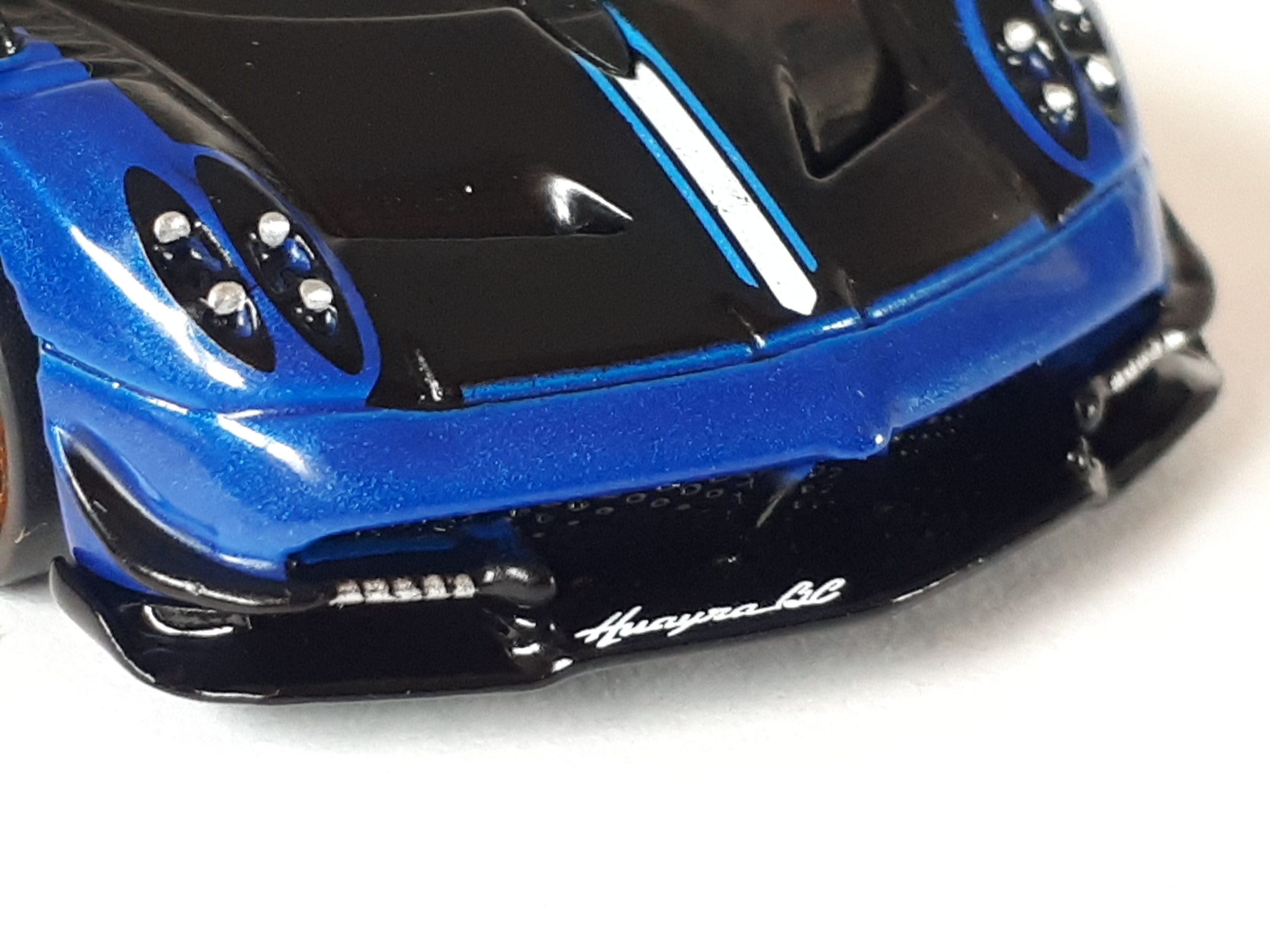 1;64 Tarmac Pagani Huayra BC 4