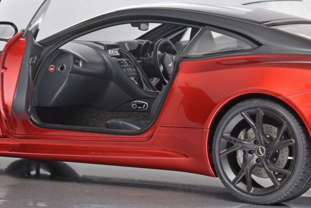 18AA AM DBS Superleggera 2019 4