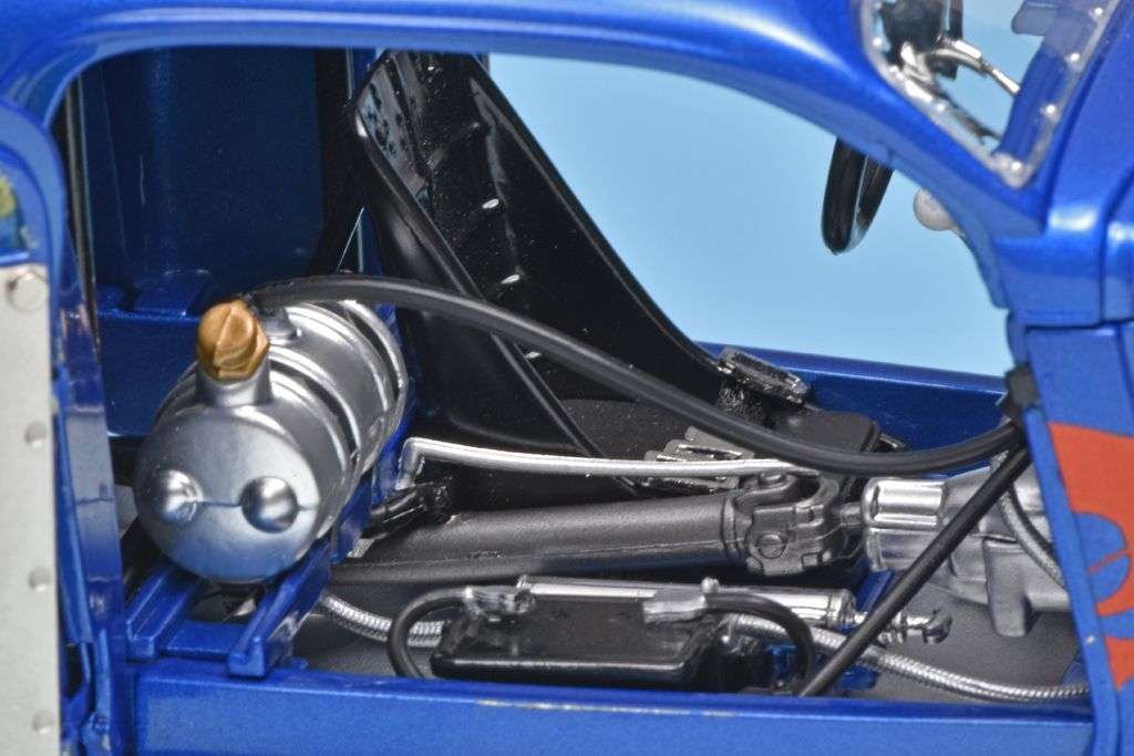 18Acme D Ford hotrod 8