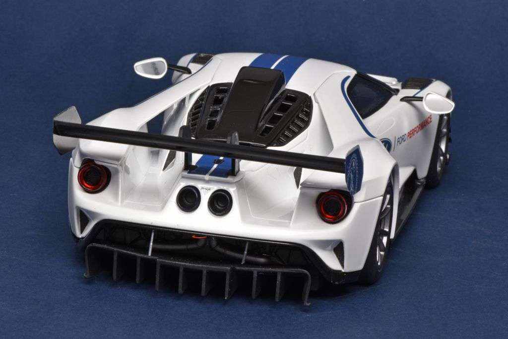 18GT Spirit US Ford GT MK II 2020 4