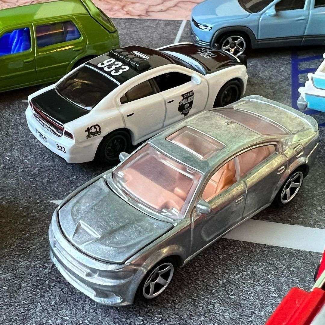 3 inch Matchbox Dodge Charger Volkswagen Golf 3 inch Matchbox Dodge Charger Volkswagen Golf
