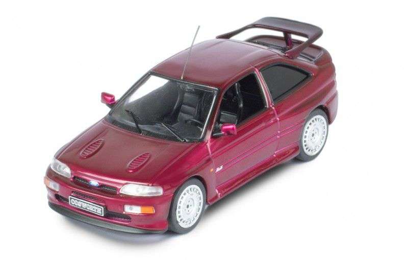 43IXO Ford Escort RS Cosworth 1994 CLC384N 1