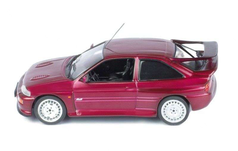 43IXO Ford Escort RS Cosworth 1994 CLC384N 2