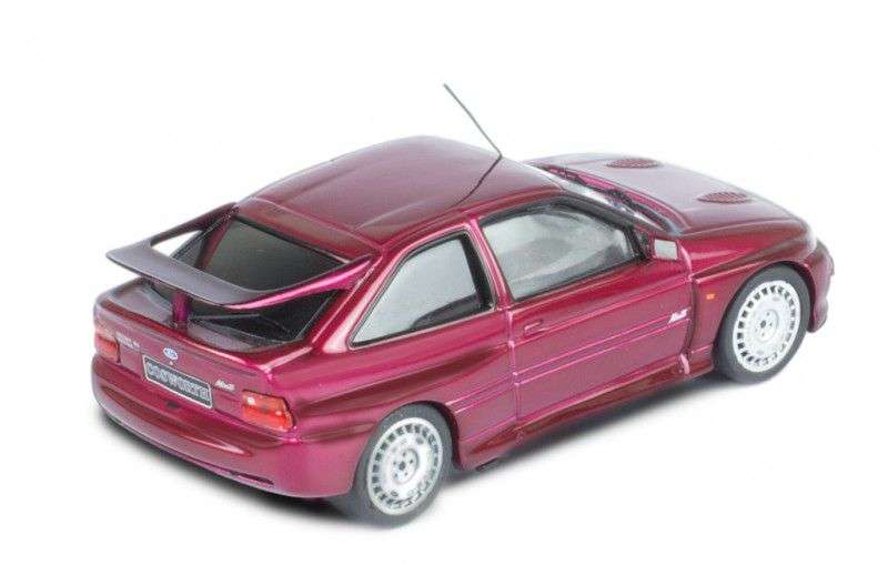 43IXO Ford Escort RS Cosworth 1994 CLC384N 5