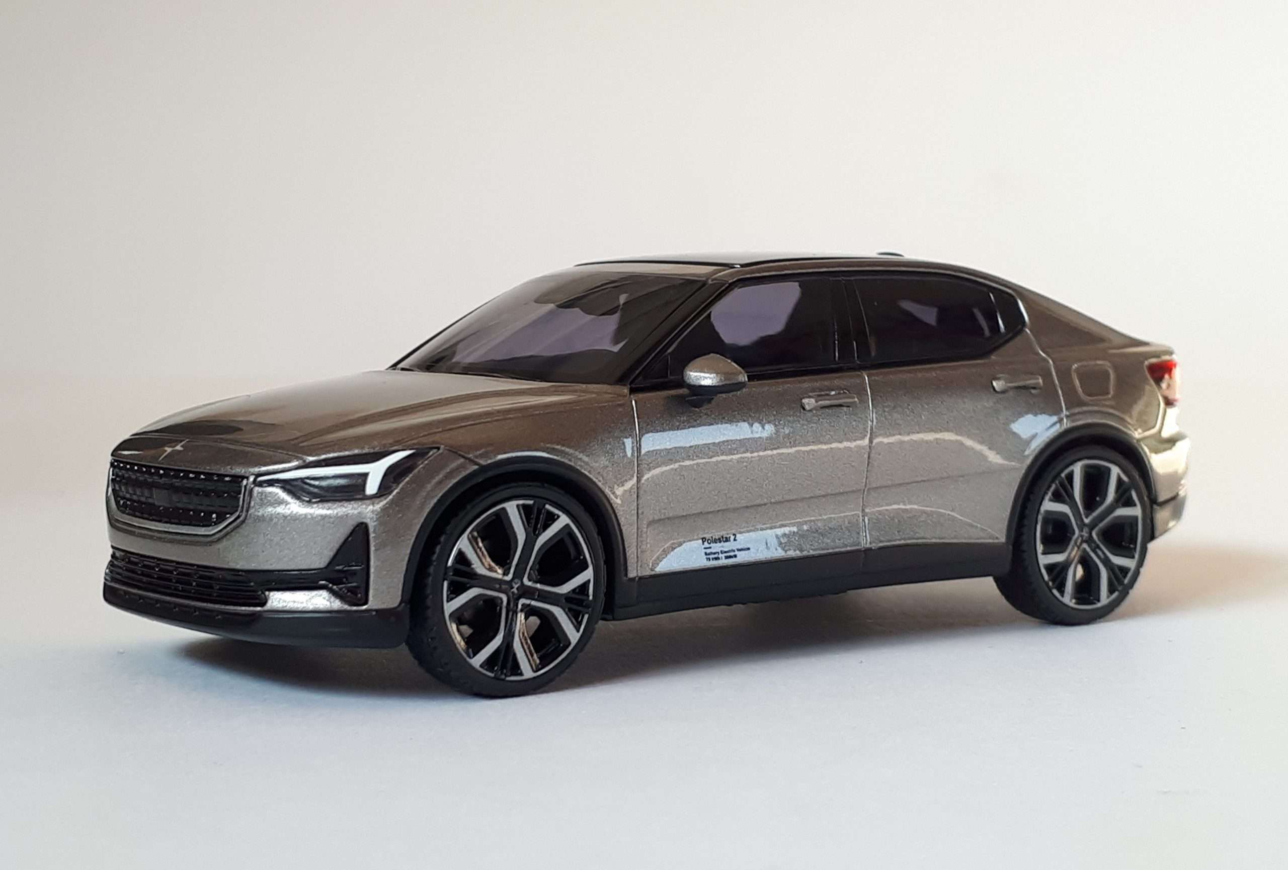 43Norev Polestar21