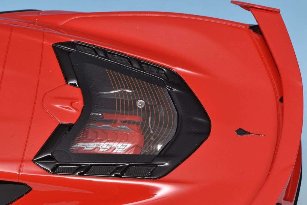 118 GT Spirit US Chevrolet Corvette Indy 500 Pace Car 2020 motor